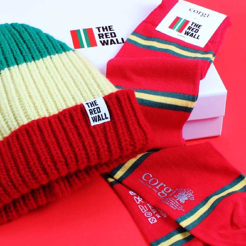 Red Wall Beanie Gift Set