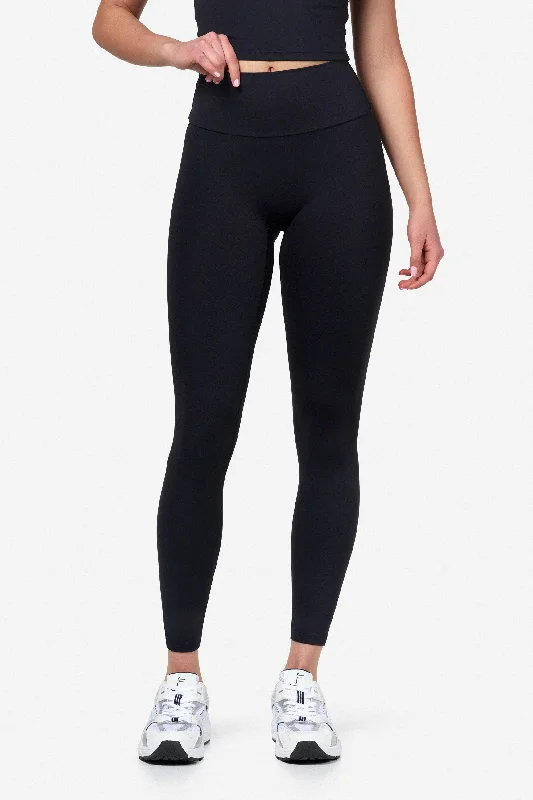 Signature Leggings